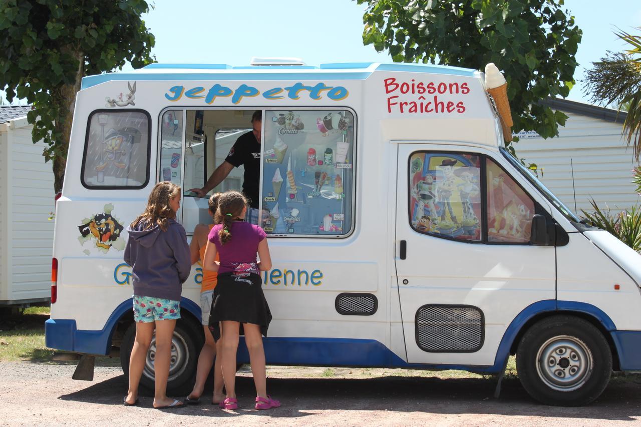 Camping Barataud Saint Denis d'Oleron Bagian luar foto